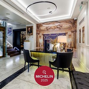 Hotel Teatro Boutique Old Town - Destigo Hotels